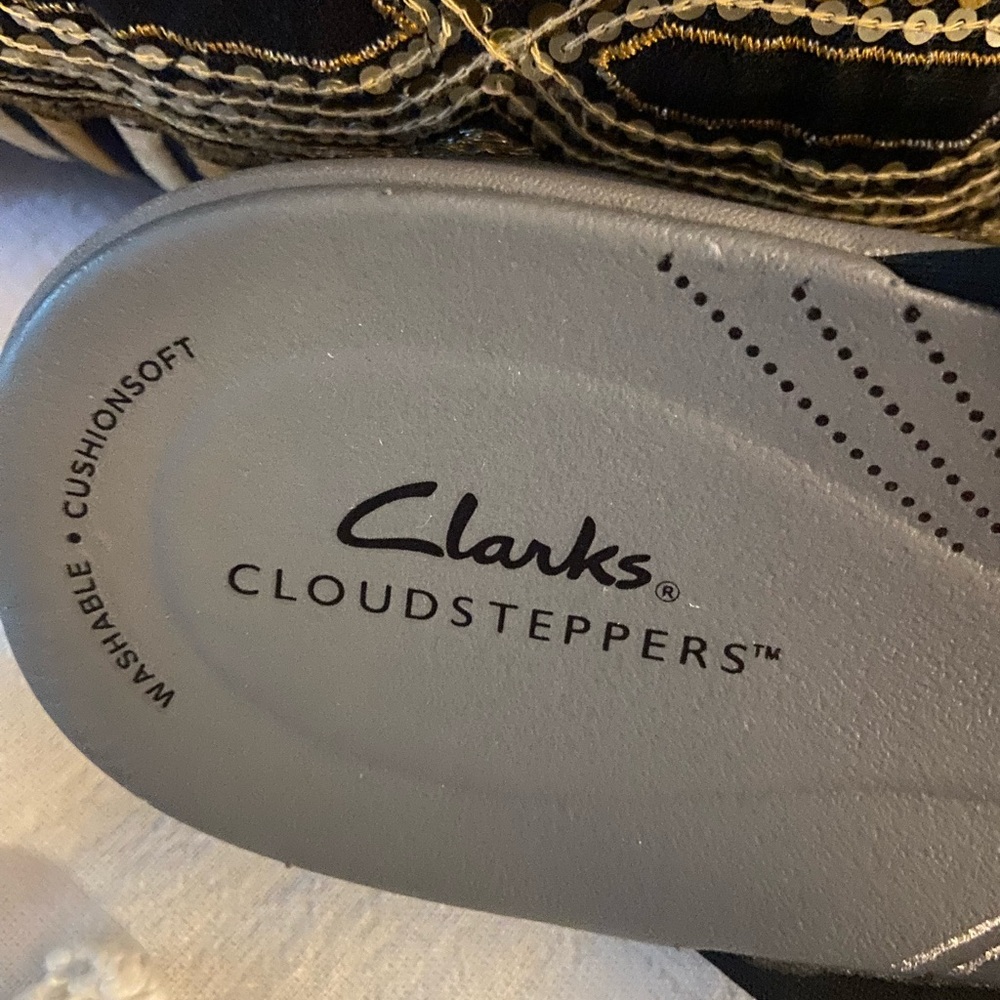 Clarks Arla Glison wedge sandal